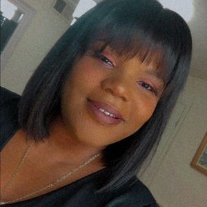 Meet your Posher, Sthara